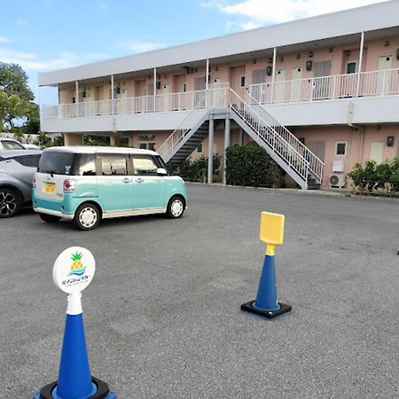 Pine Hills Hotel Miyakojima Eksteriør bilde